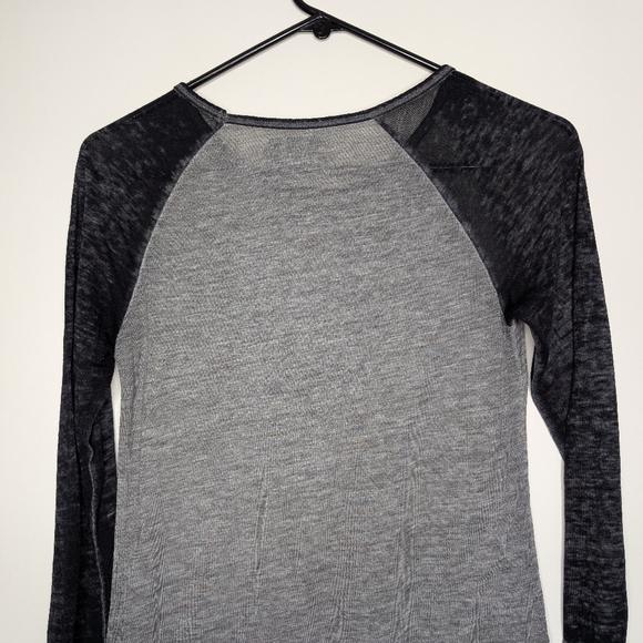 Star Wars Darth Vader Christmas Scarf 3/4 Sleeve Gray Sheer Tee Shirt Size Small - Picture 12 of 16